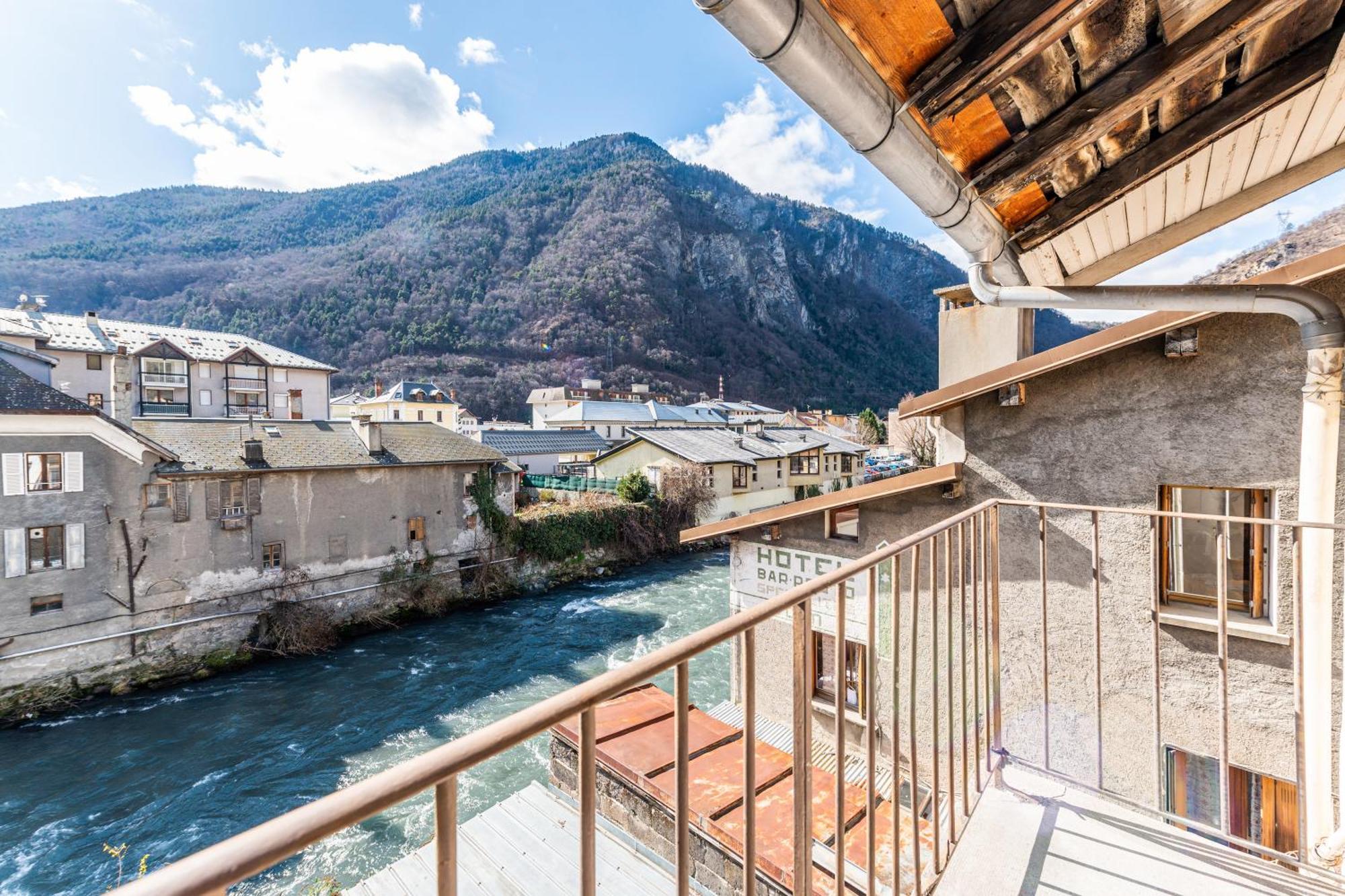 Appartement T2 "Le De Funes" Moutiers  Ngoại thất bức ảnh